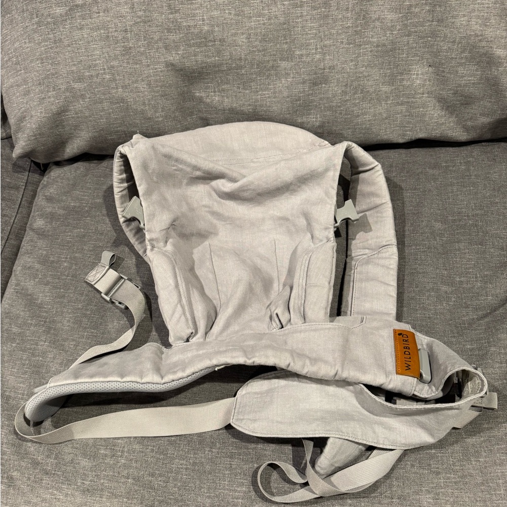 WildBird Aerial Buckle Carrier in Owl